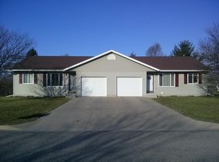 3108 S Cedar Ave, Holmen, WI 54636