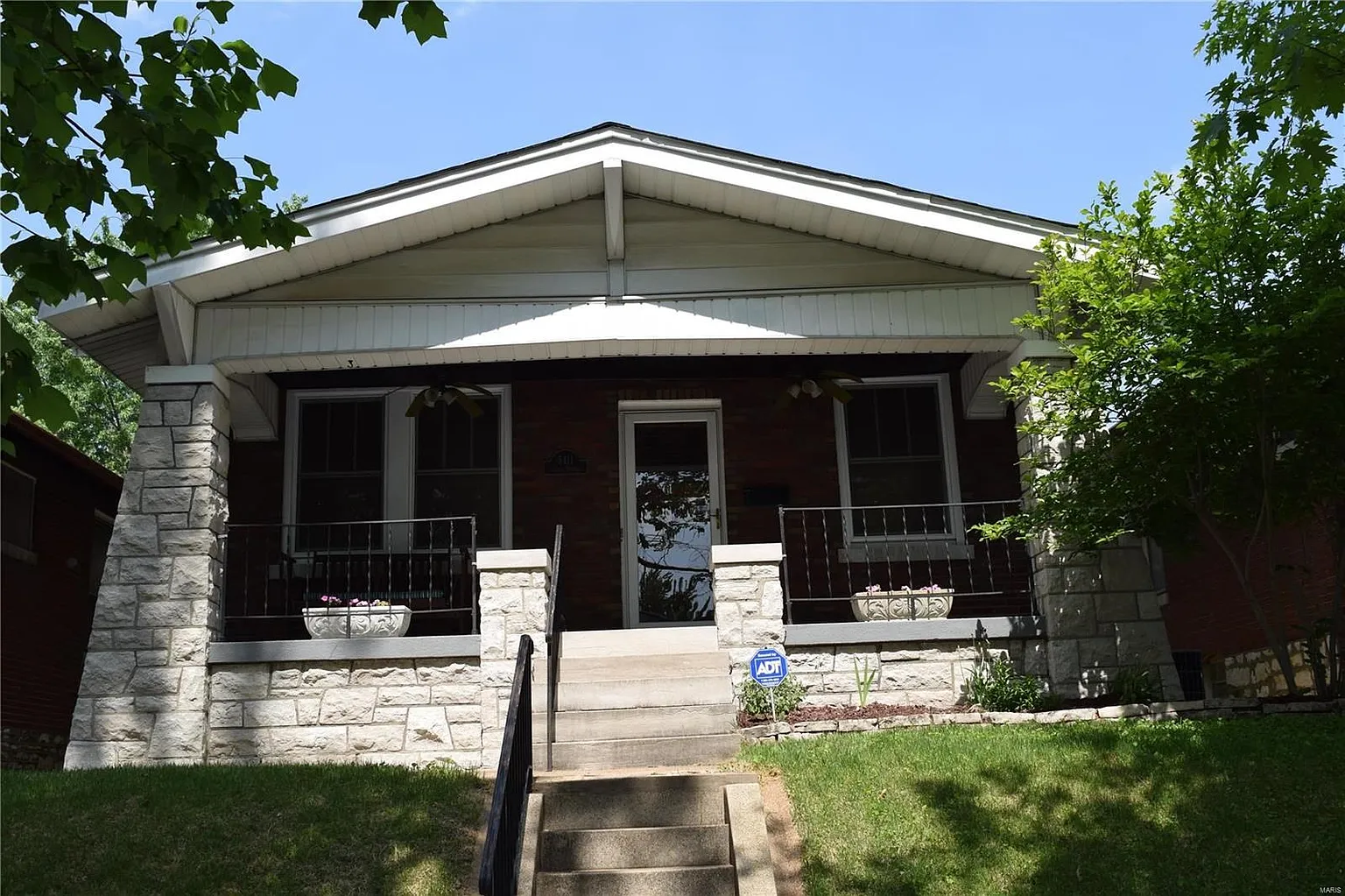 5411 Grace Ave photo 1