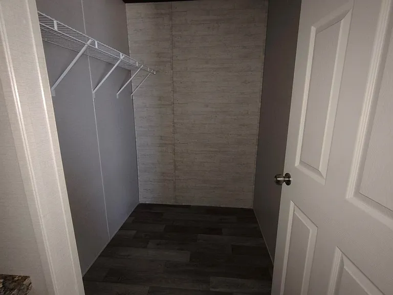 9 W Ashwood Dr — Photo 11
