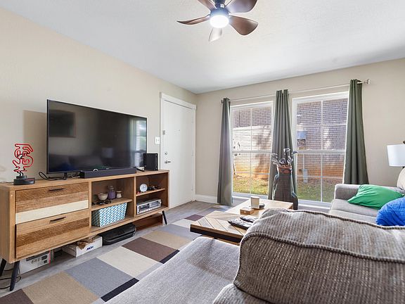 4th image of 2020 Continental Ave APT 106
