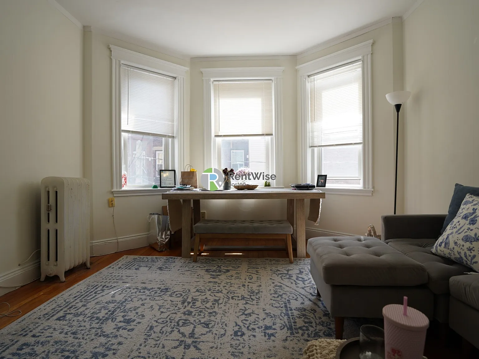 1 bed, 1.0 bath, $2,375 — Photo 2
