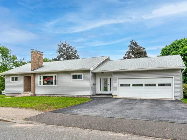 27 HUSE Road, Manchester, NH 03010-3