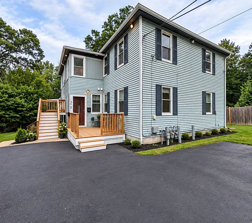 31 Thurston Ave