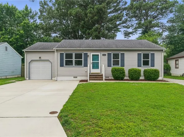 111 Lark Cir, Newport News, VA 23601