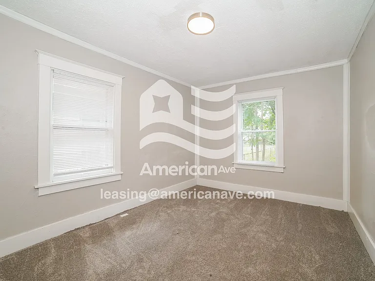 1346878_012_wm_-_bedroom_12967827.jpg