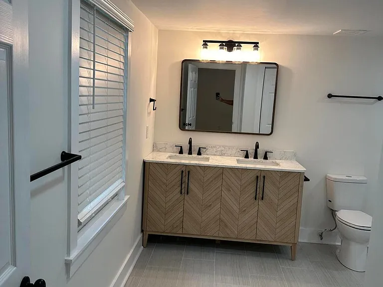 5464 Crown Ave — Photo 13
