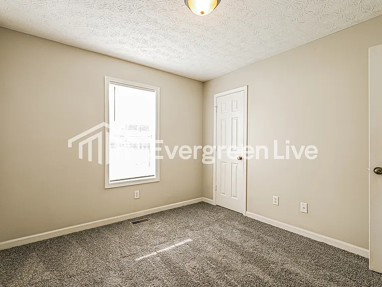 4523 Turning Leaf Dr — Photo 13