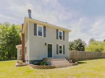 28033 62nd Ave, Lawton, MI, 49065