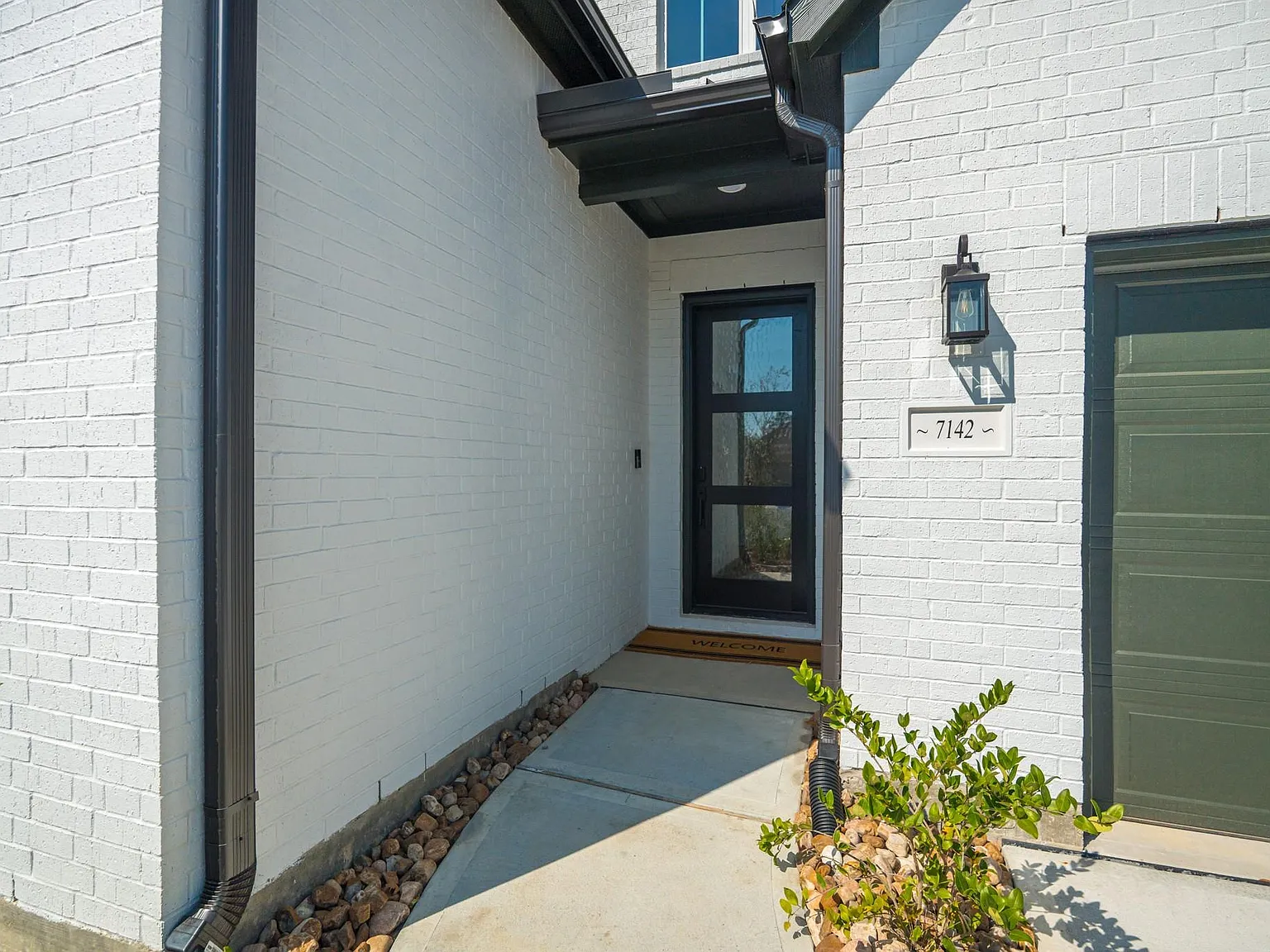 4 bed, 3.5 bath, 2741 sqft, $6,000 — Photo 4
