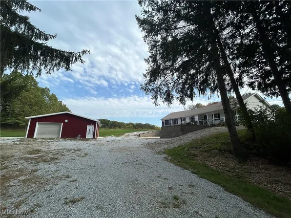 1050 S County Line Rd, Geneva, OH 44041