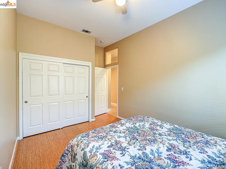 4050 Pier Point — Photo 36