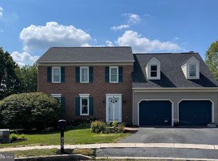 920 Bruton Cv, Hummelstown, PA 17036