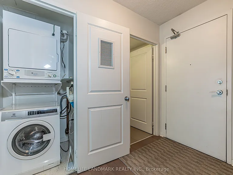 11 Saint Joseph St #1802 — Photo 17