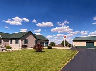 906 County Road 1900 E, Sidney, IL