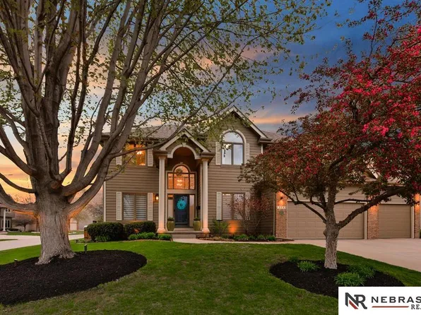 17752 Castelar Cir, Omaha, NE 68130