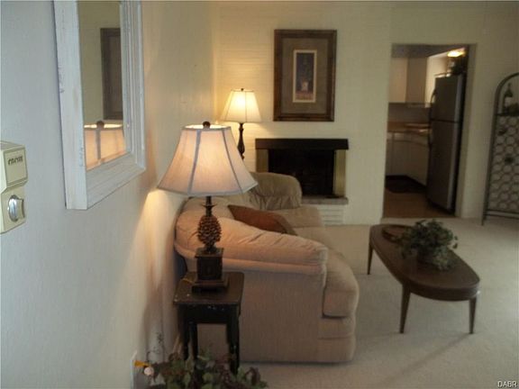 5th image of 2197 S Linda Dr