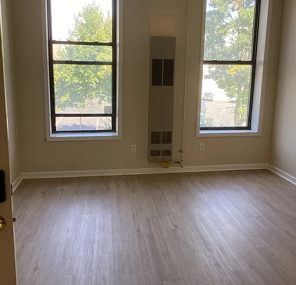 120 Hamilton St #1 — Photo 16