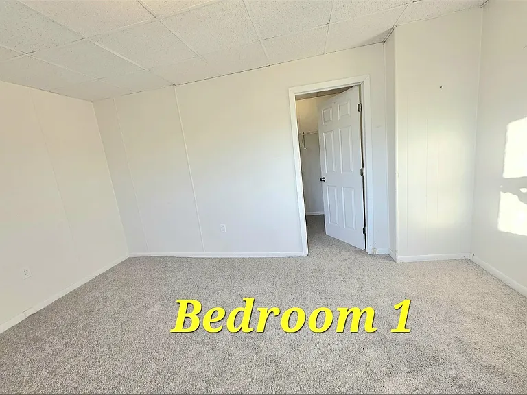 721 Main St #7 — Photo 8