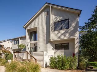 68 W Water St #1, Sag Harbor, NY 11963