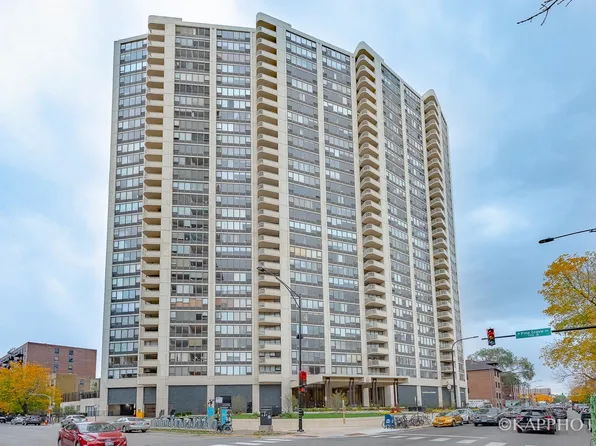 3930 N Pine Grove Ave APT 2005, Chicago, IL 60613