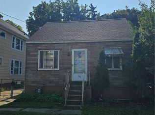 35 Paul Pl, Buffalo, NY 14210