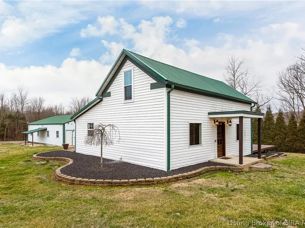 9005 Valley City Mauckport Road SW, Mauckport, IN 47142