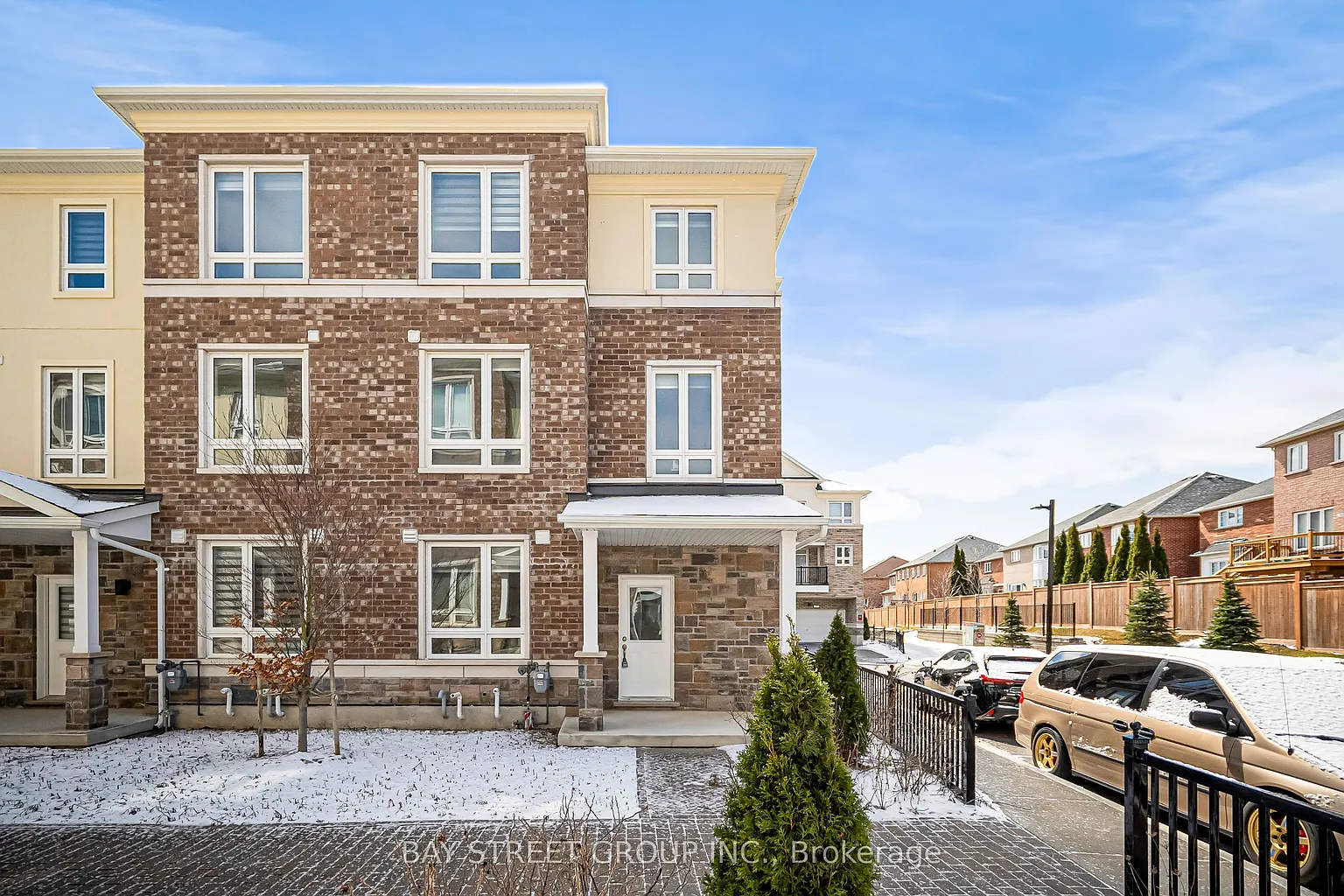 61 Massachusetts Ln photo 1