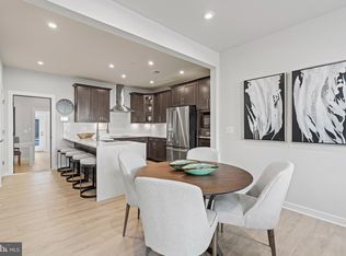 2337 Liberty Loop, Herndon, VA 20171