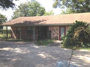 2115 Hoskins Dr, Houston, TX 77080