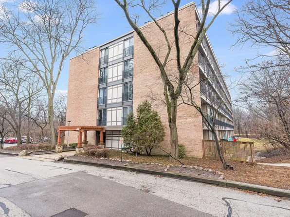 5800 Oakwood Dr Unit 5K, Lisle, IL 60532