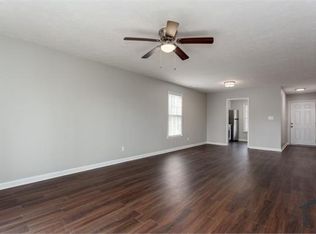 598 Osborne Ct, Riverdale, GA 30274
