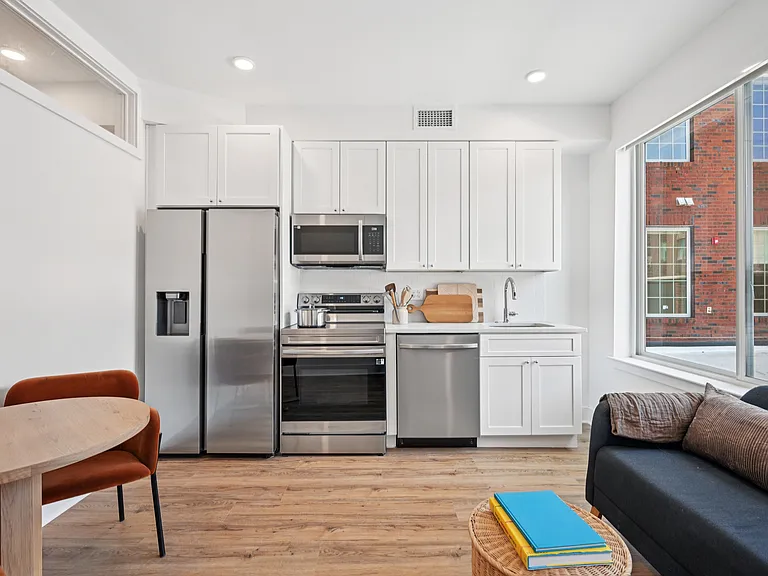 The Howell - 2101 Washington Ave — Photo 41