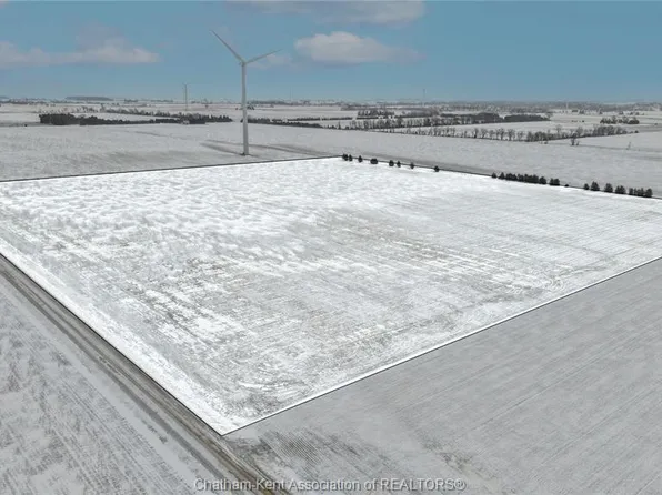 21502 Drake Rd, Chatham Kent, ON N0P 1W0