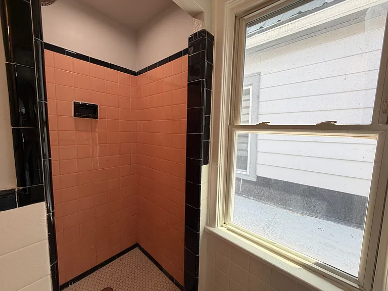 2026 Hertel Ave #A6 — Photo 10