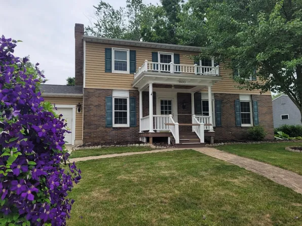 1600 Cobblestone Ct, Chesterton, IN 46304