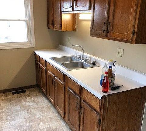 5th image of 691 Hamilton Trl APT 4