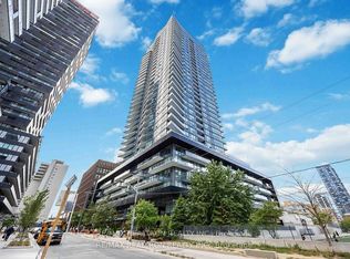 30 Roehampton Ave #1501, Toronto, ON M4P0B9