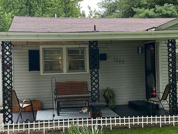 2nd image of 1822 Waltonville Rd