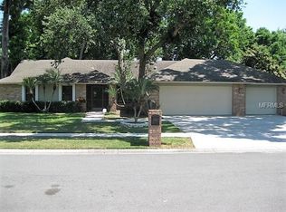 2625 Durant Oaks Dr, Valrico, FL 33596