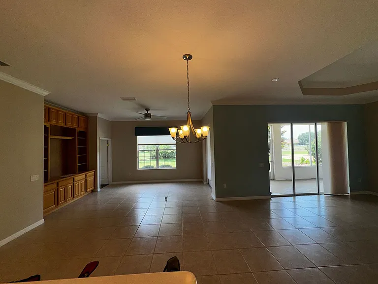 8821 SW 82nd Court Rd — Photo 13