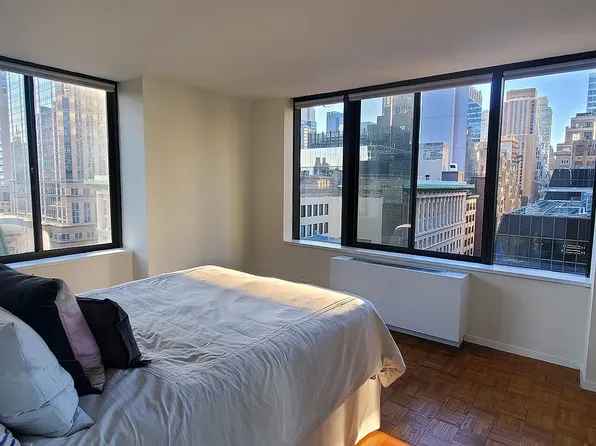 445 Fifth Avenue image 5 of 26