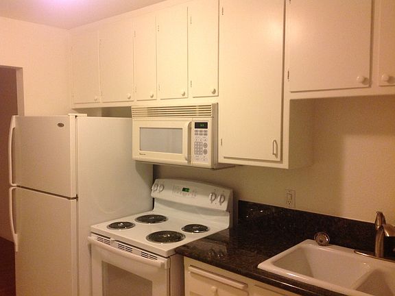 4th image of 5847 Del Campo Ln