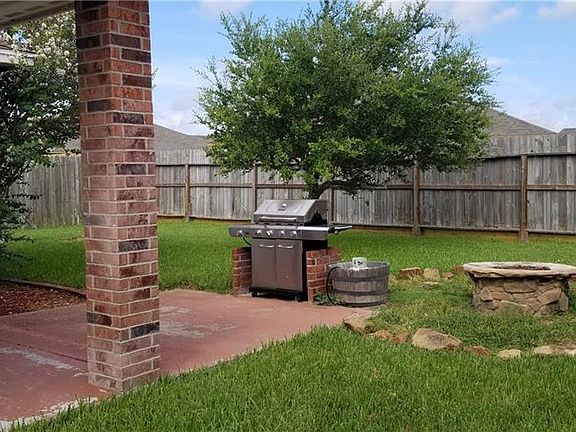 4th image of 2942 White Bird Dr