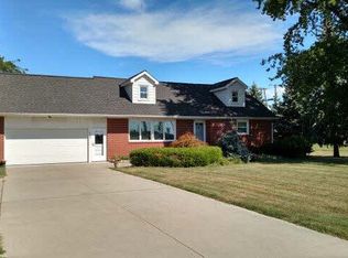 6243 Three Mile Rd S, Bay City, MI 48706