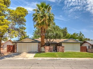 4738 La Fonda Dr, Las Vegas, NV 89121