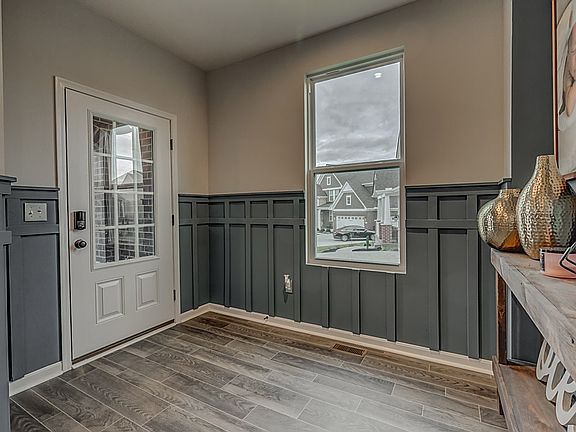 2nd image of 358 Ella Ct