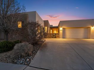6102 Pecos Trail Dr NE, Rio Rancho, NM 87144
