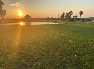 3841 Biscayne Beach Rd, Pt Bolivar, TX 77650