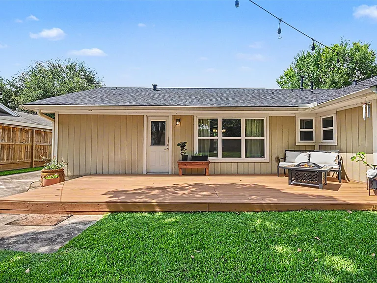 4831 Stillbrooke Dr — Photo 29