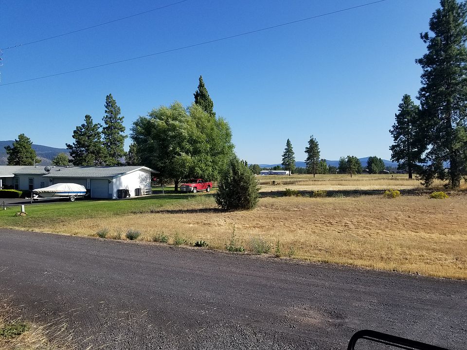 2nd image of 2552 Woodland Dr
